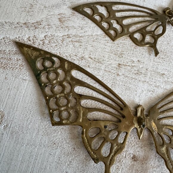 Set of Two Vintage Brass Butterflies - Picture 10 of 10